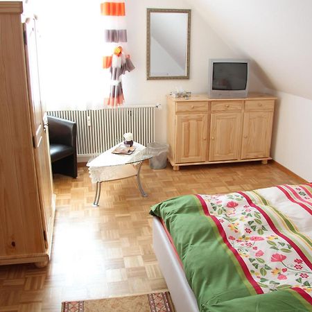 Hotel Am Schloss Neuenstein Δωμάτιο φωτογραφία